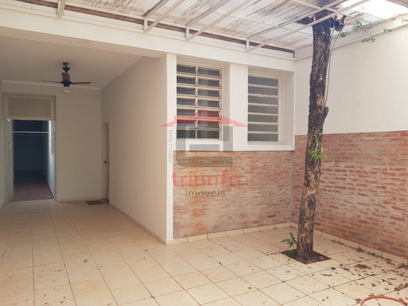 Triunfo Imóveis | Imobiliária em Ribeirão Preto | Casa - Jardim Macedo - Ribeirão Preto