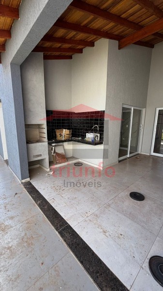 Triunfo Imóveis | Imobiliária em Ribeirão Preto | Casa - Villas Mabel - Ribeirão Preto