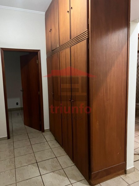 Triunfo Imóveis | Imobiliária em Ribeirão Preto | Casa - Cidade Universitária - Ribeirão Preto